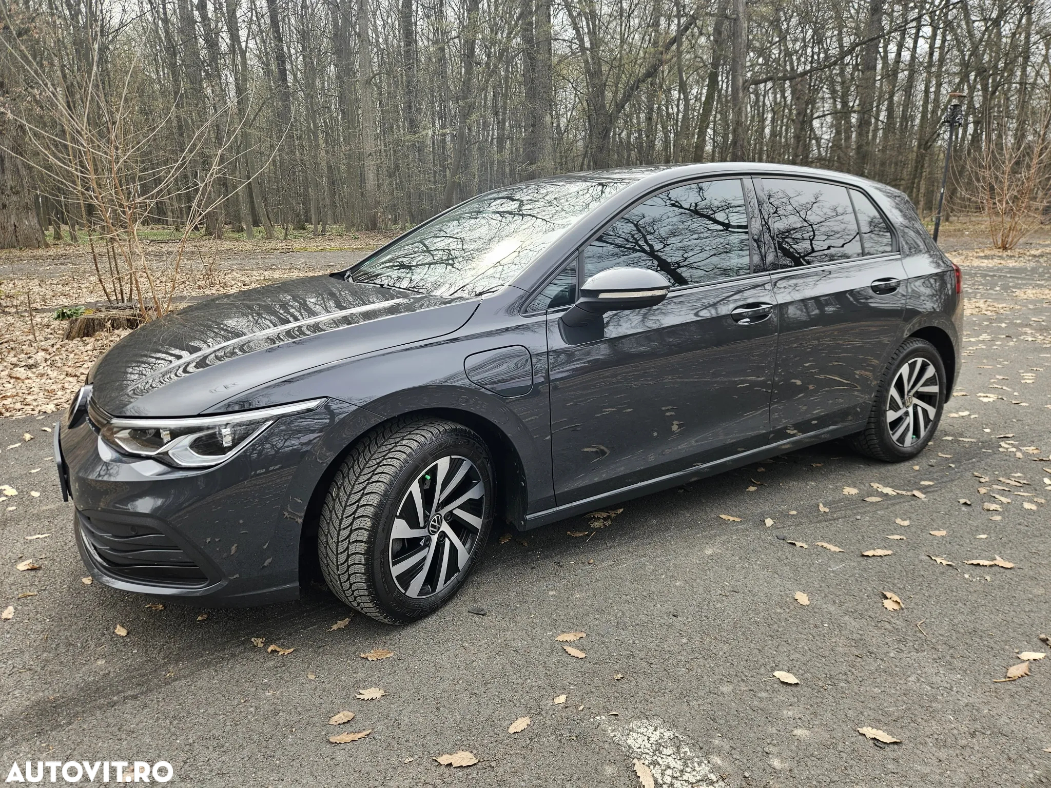 Volkswagen Golf 1.4 eHybrid Style - 4