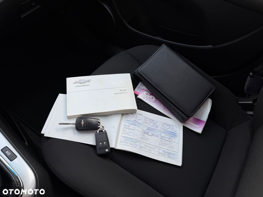Chevrolet Cruze 1.6 LT+ - 28