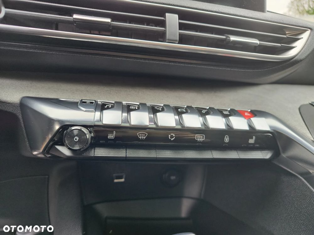 Peugeot 3008 BlueHDi 180 Stop & Start EAT6 GT - 34