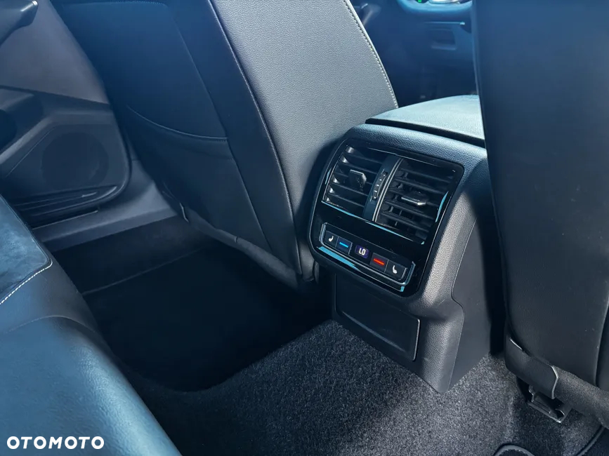 Volkswagen Arteon 2.0 TSI Elegance DSG - 22