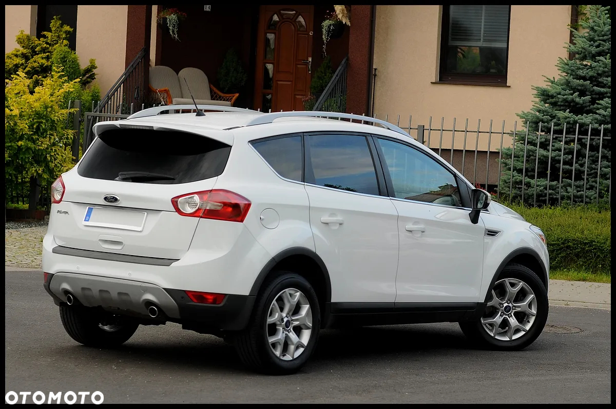 Ford Kuga 2.0 TDCi Titanium - 4