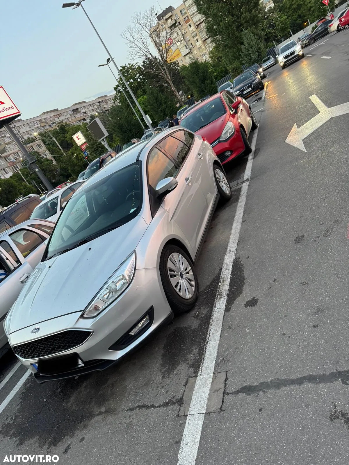 Ford Focus 1.6 Ti-VCT Titanium - 2
