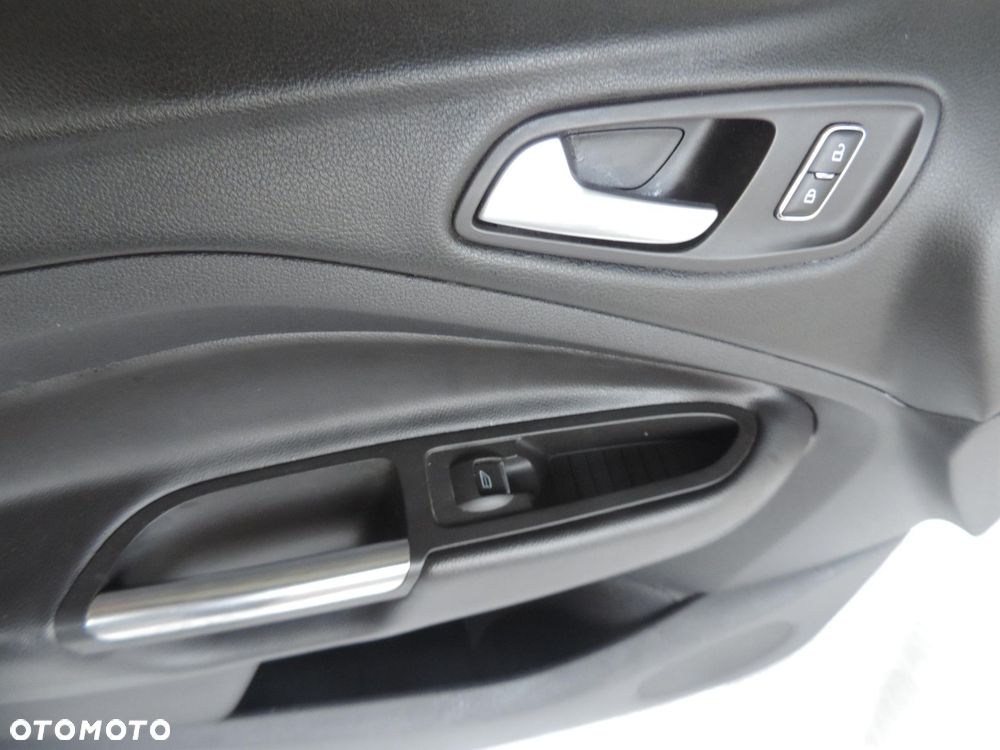 FOTELE SKÓRA KOMPLET BOCZKI FORD KUGA MK2 (12-16) UK - 12