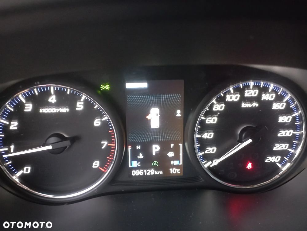 Mitsubishi Outlander 2.0 Intense + SDA 4WD CVT - 10