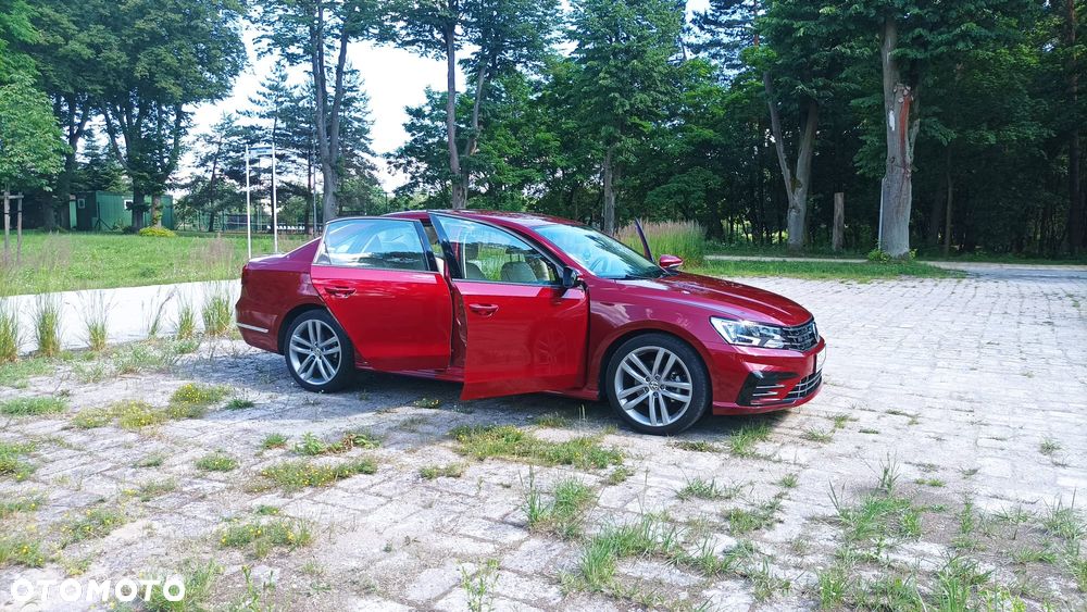 Volkswagen Passat - 24