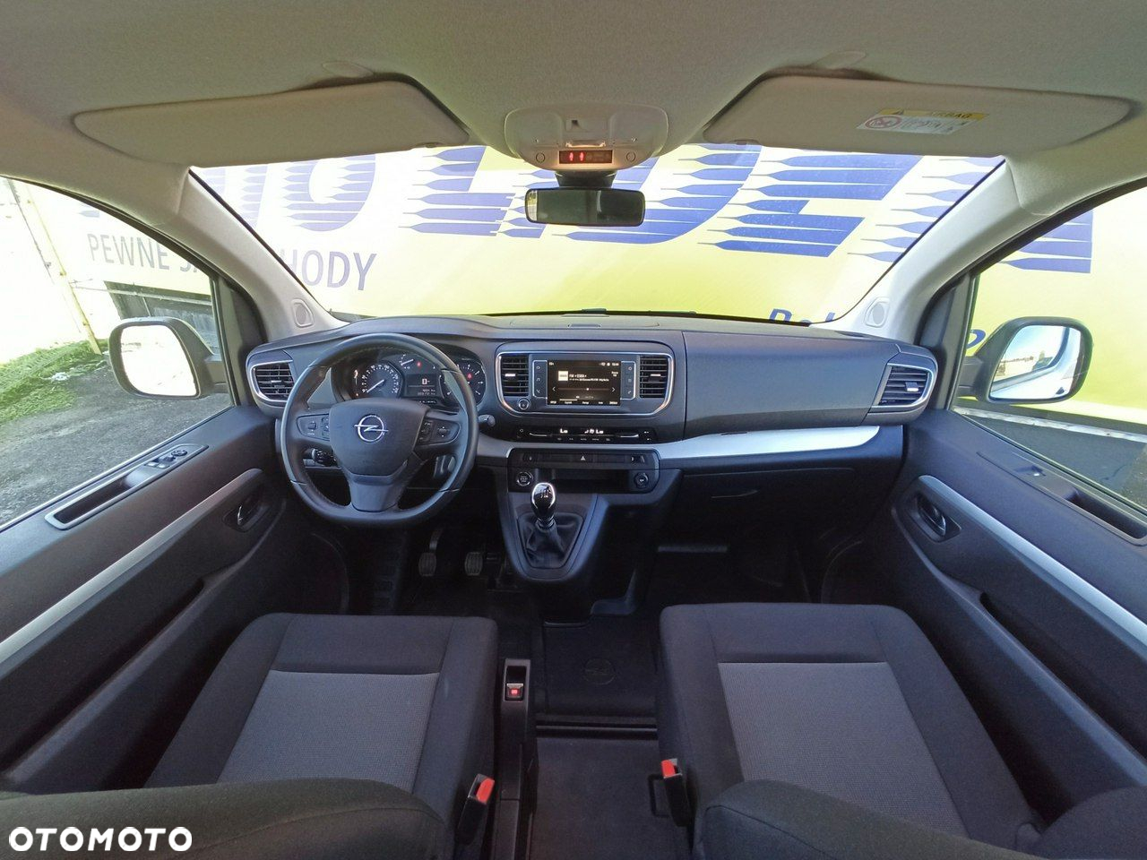 Opel Vivaro - 12