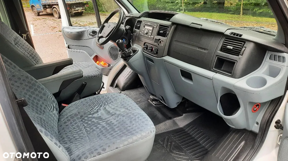 Ford Transit FT 280S Tourneo - 13