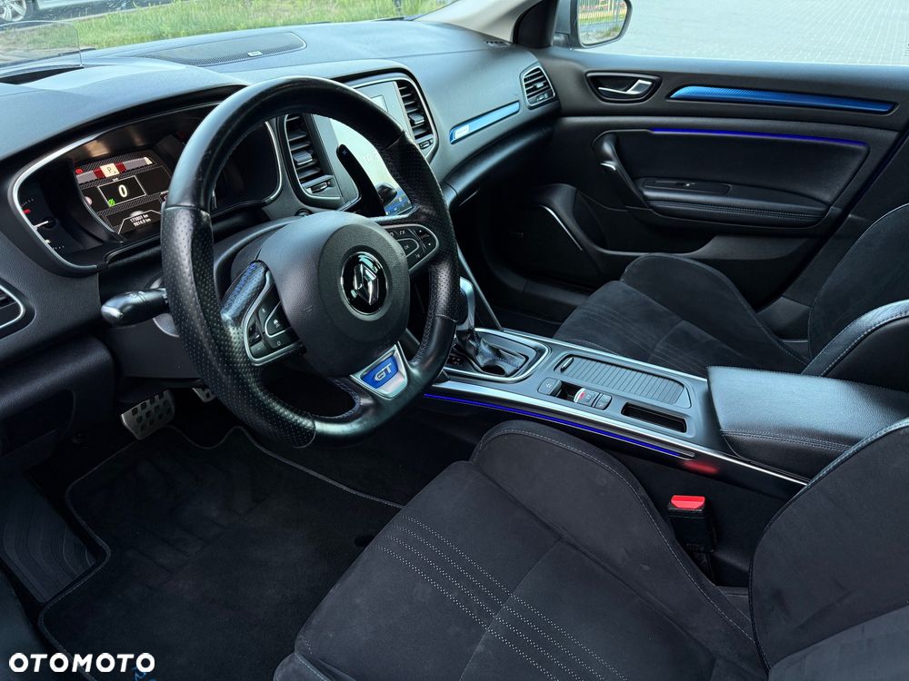 Renault Megane ENERGY TCe 205 EDC GT - 13