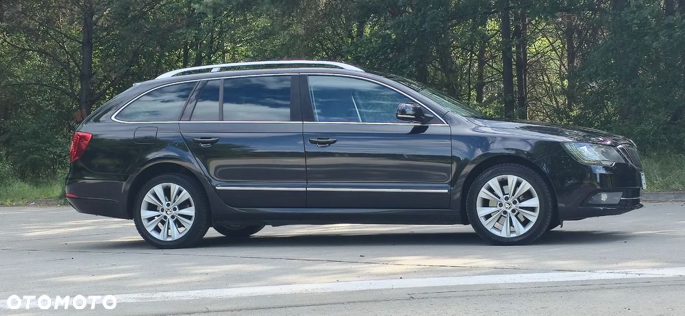 Skoda Superb 2.0 TDI DSG Elegance - 8