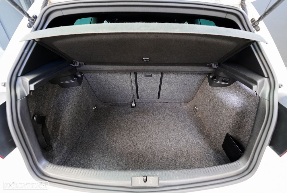 VW Golf 2.0 TSi GTI - 21
