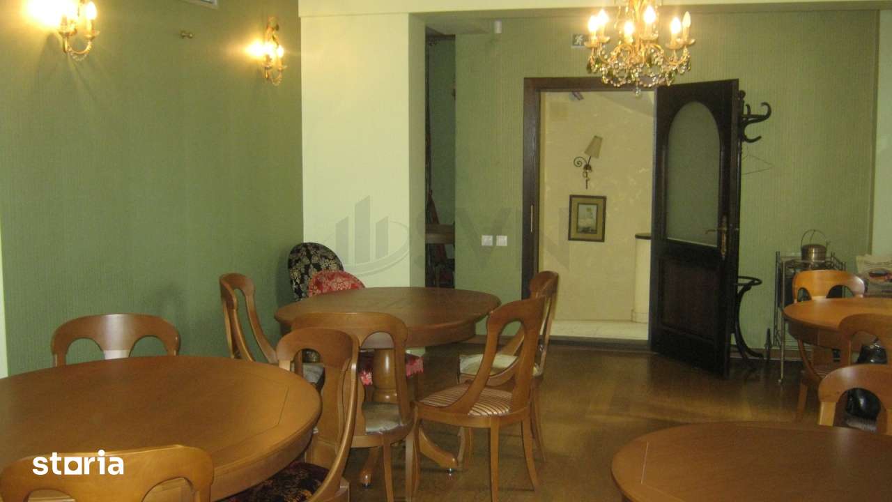 Vila renovata - zona Cismigiu - Imagine principală: 5/15
