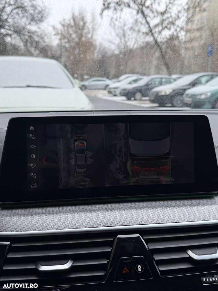 BMW Seria 5 520d xDrive AT - 5