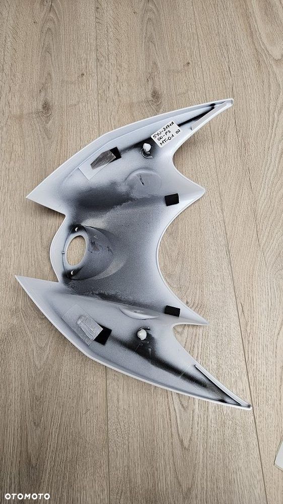 Osłona Zbiornika / Obudowa Stacyjki Yamaha MT-01  5YU-2171A-00-P3 - 11