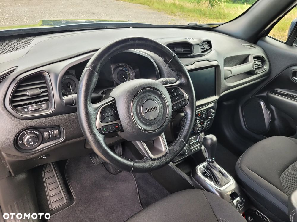 Jeep Renegade - 17