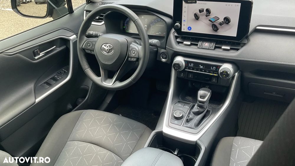 Toyota RAV4 2.5 VVT-iE 4x4 Dynamic - 32
