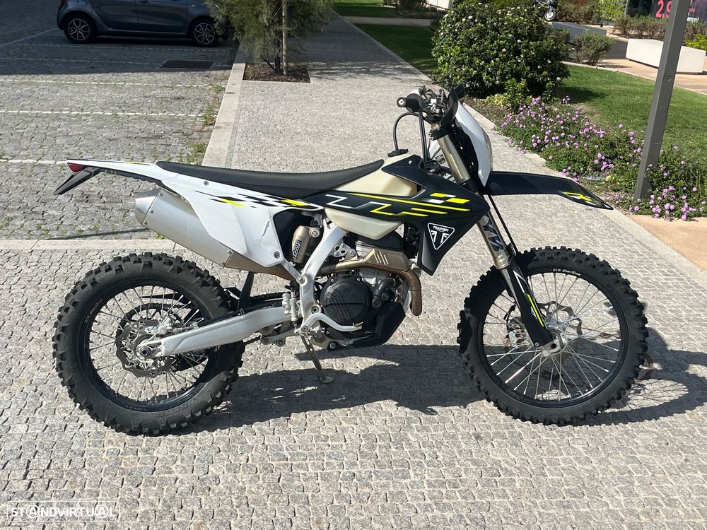 Triumph T Triumph TF 250 E - 8