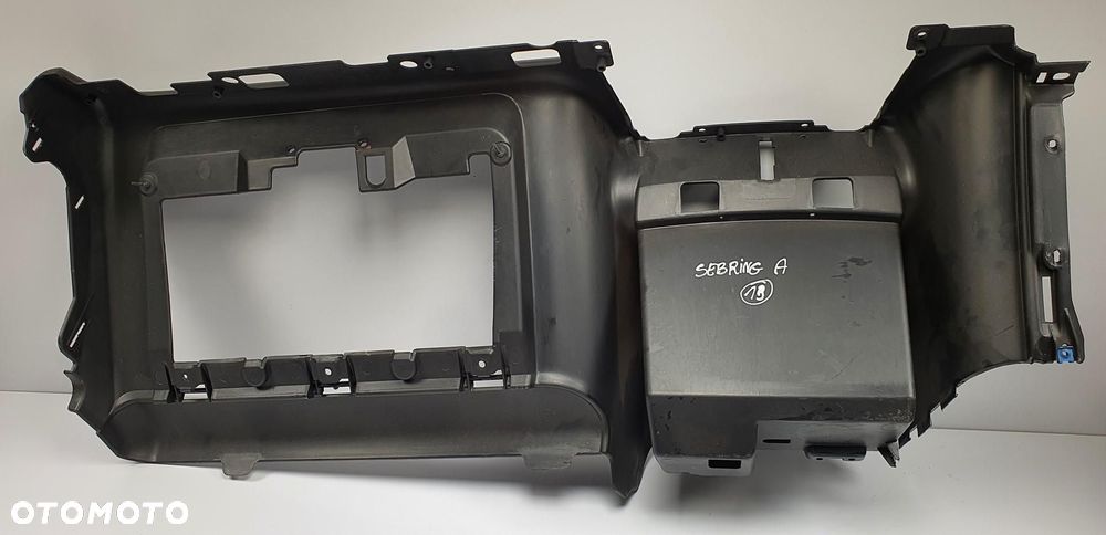PLASTIK OSŁONA KONSOLI DOLNA CHRYSLER SEBRING I - 7