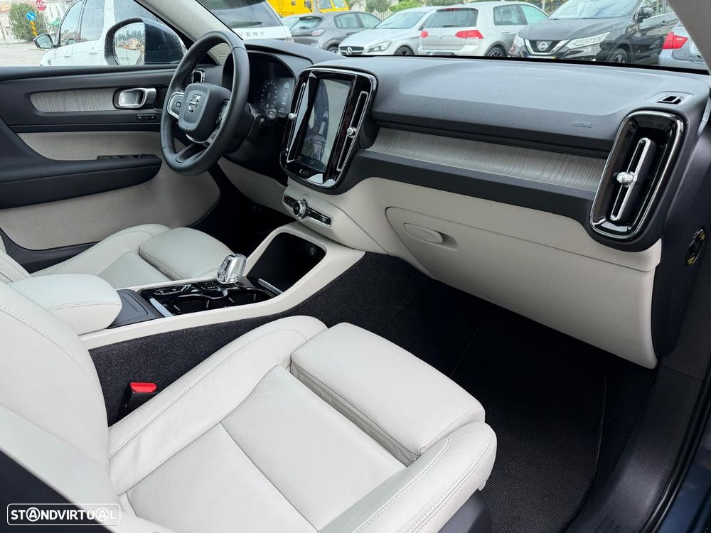 Volvo XC 40 2.0 T4 Inscription - 17