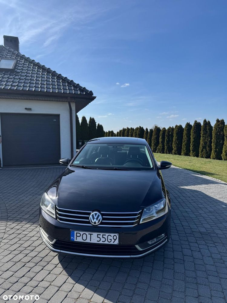 Volkswagen Passat 2.0 TDI DSG BlueMotion Technology Highline - 4