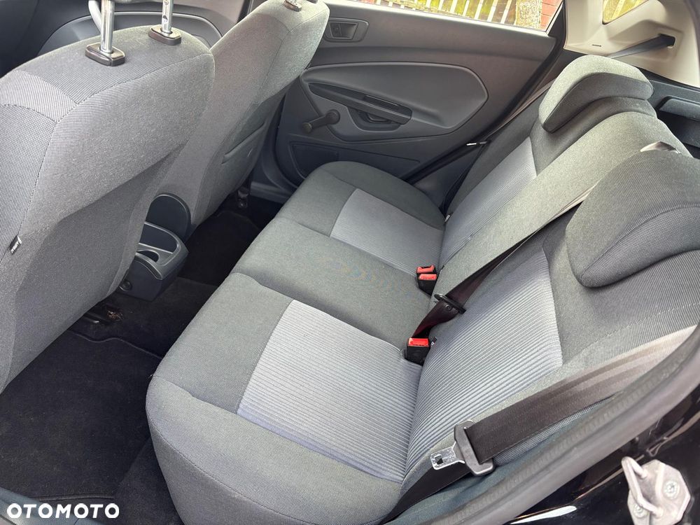 Ford Fiesta 1.25 Gold X EU5 - 32