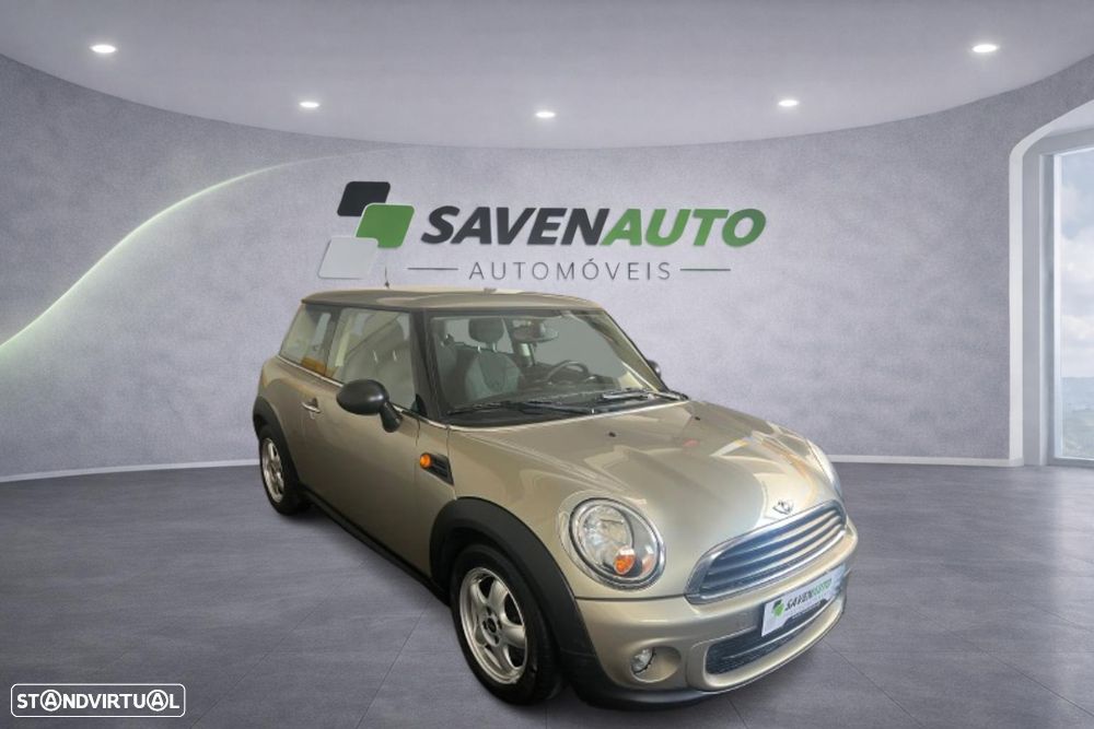 MINI 3 Portas One D - 4
