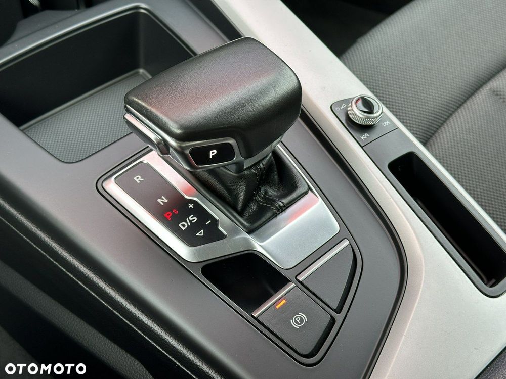 Audi A4 Avant 35 TDI S tronic advanced - 27