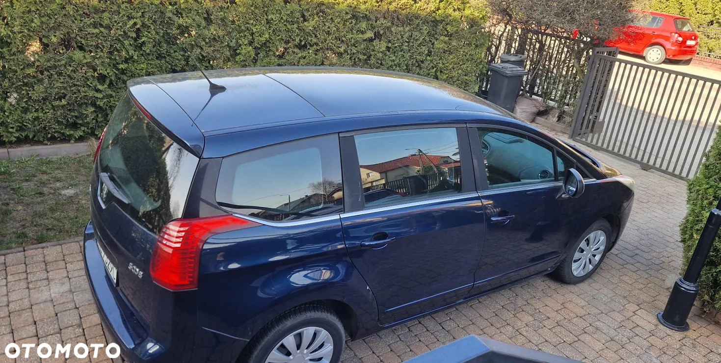 Peugeot 5008 1.6 HDi Premium - 3