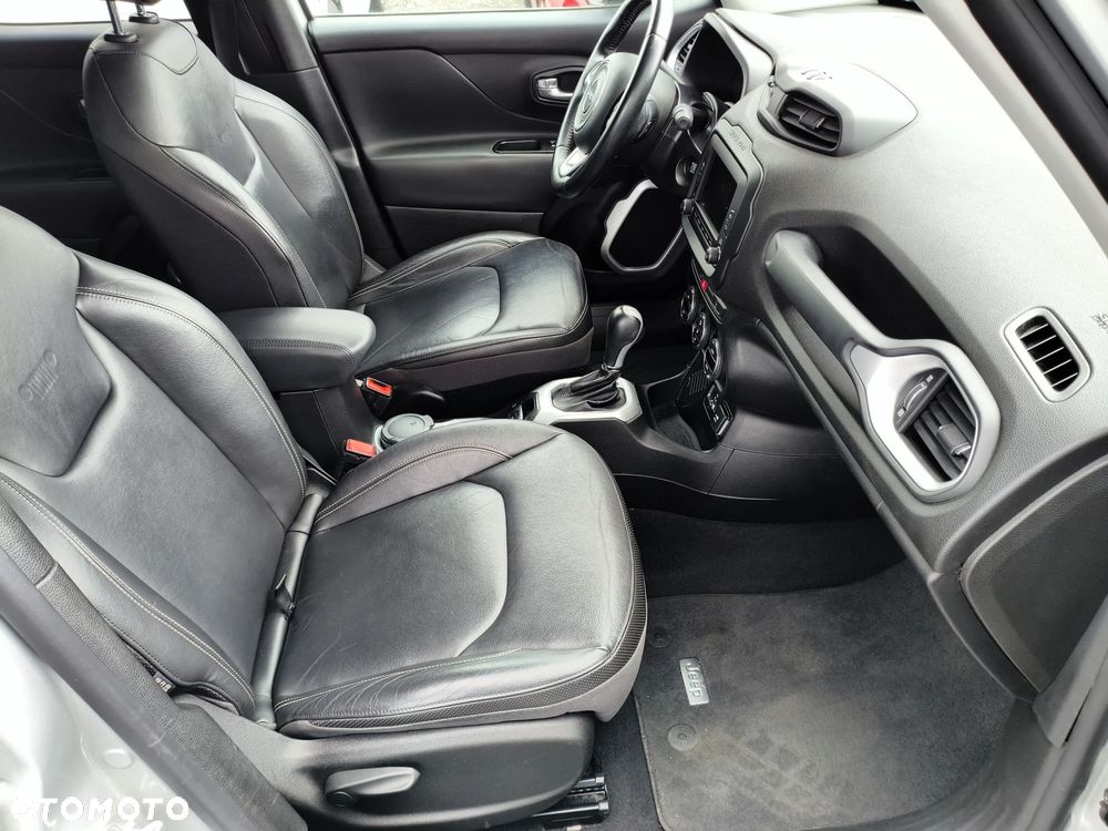Jeep Renegade 1.4 MultiAir DSG Limited - 25