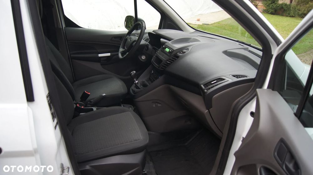 Ford Transit Connect - 14