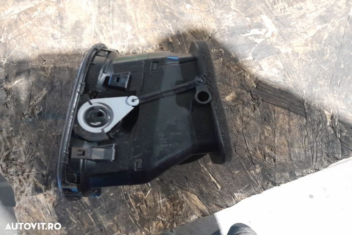 Grila ventilatie bord stanga 5M0819759 5M0819759 Volkswagen VW Tiguan - 3