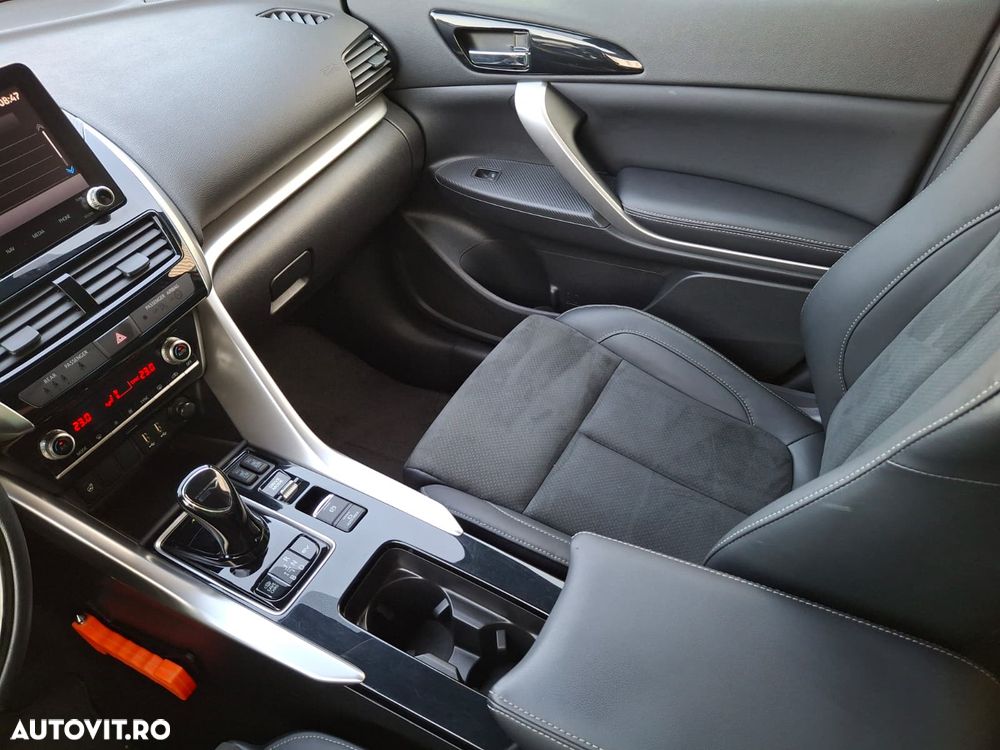 Mitsubishi Eclipse-Cross - 34