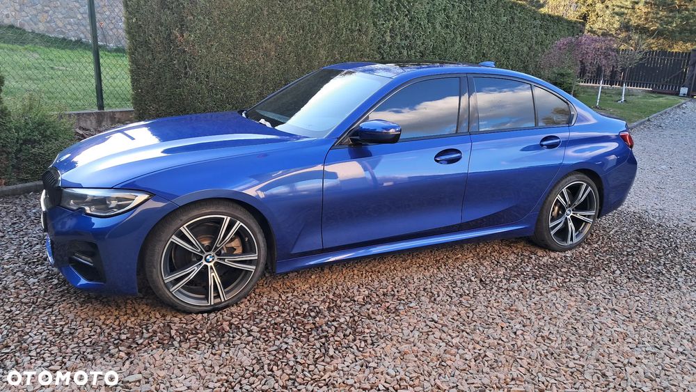 BMW Seria 3 330i M Sport - 11