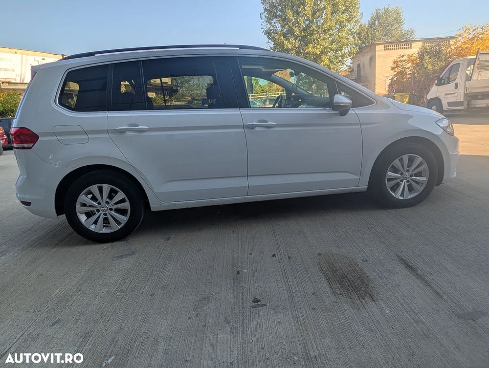 VOLKSWAGEN Touran 2020 — imagine 23