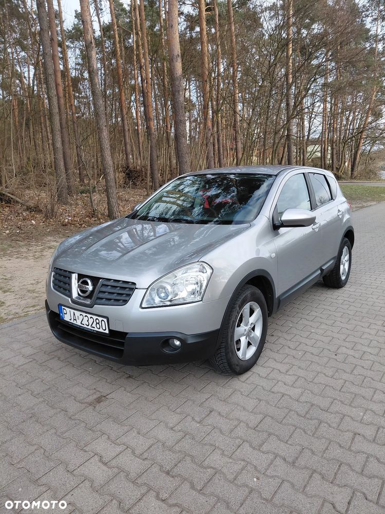 Nissan Qashqai 2.0 dCi DPF acenta - 1