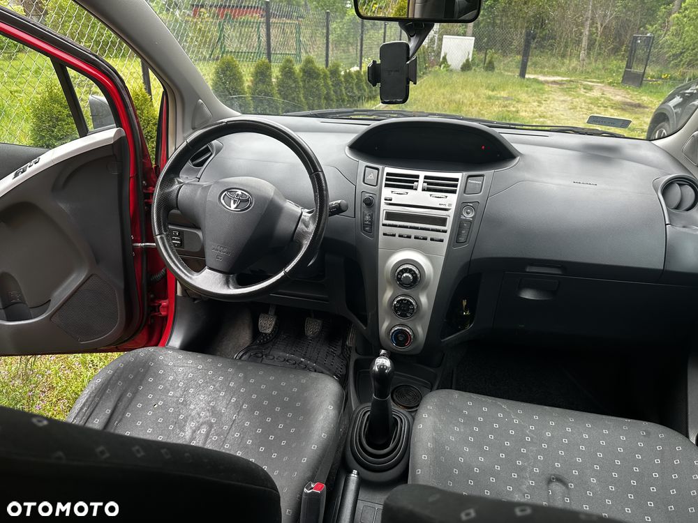 Toyota Yaris 1.4 D-4D Luna - 8