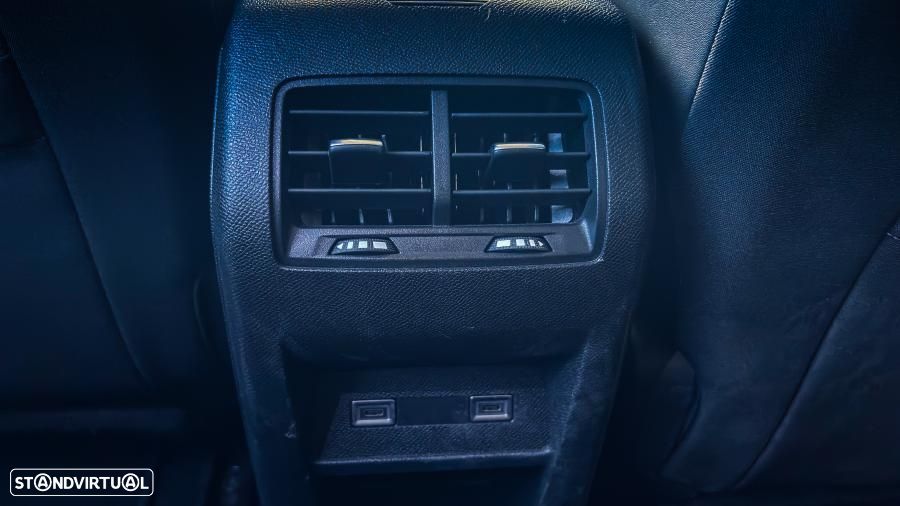 Peugeot 308 SW 1.5 BlueHDi Allure Pack EAT8 - 28