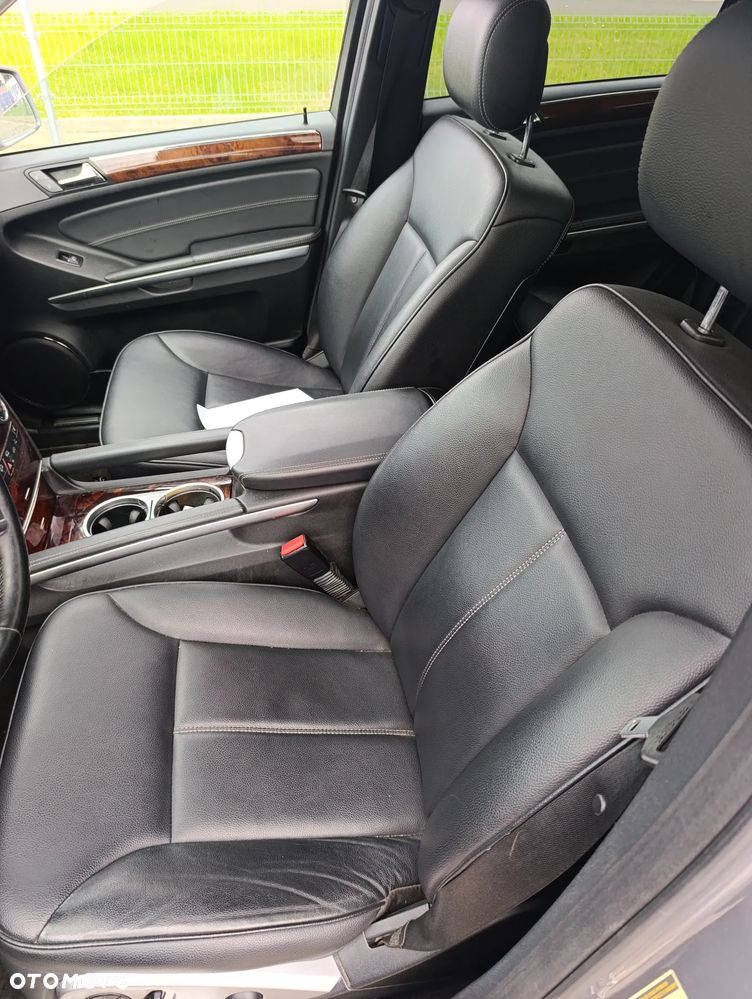 Mercedes-Benz GL 450 4Matic 7G-TRONIC - 7