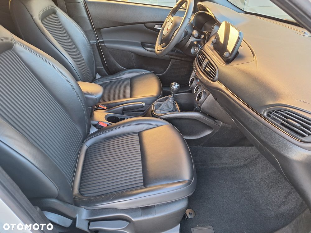 Fiat Tipo 1.4 T-Jet S-Design - 11