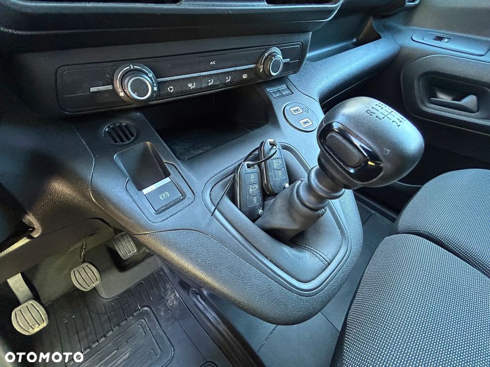 Toyota ProAce CITY - 30