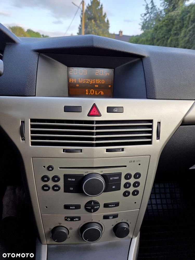 Opel Astra 1.8 Cosmo - 12