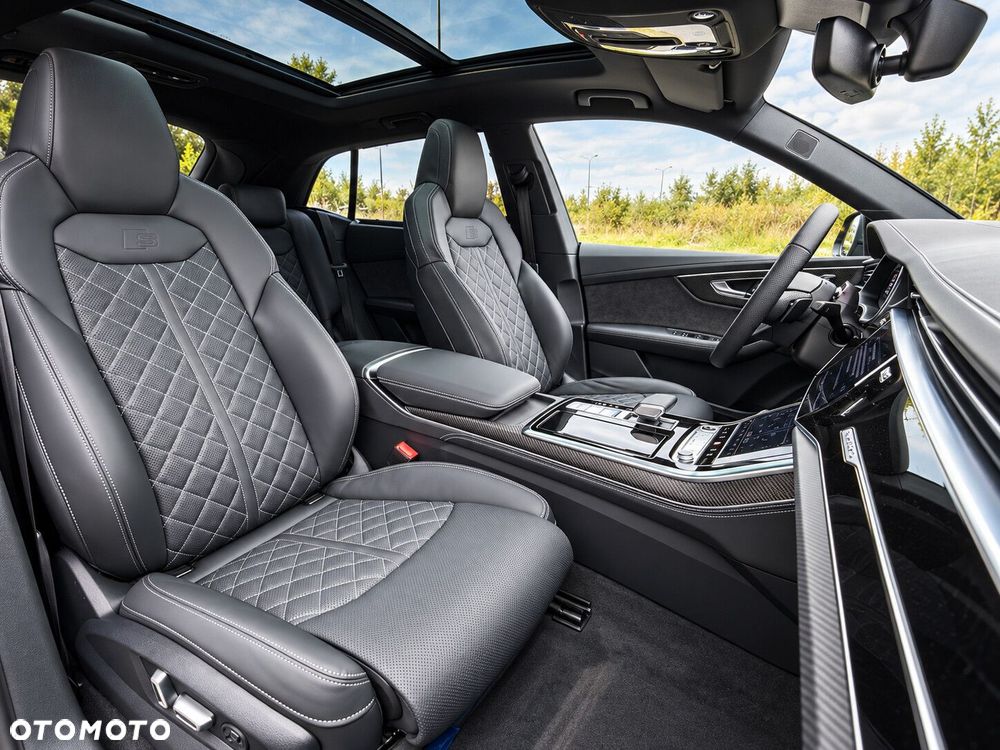 Audi Q8 - 31