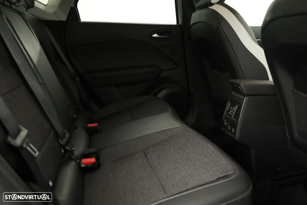 Renault Captur 1.0 TCe Techno Bi-Fuel - 24