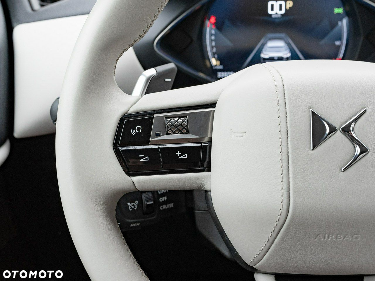 DS Automobiles DS 3 Crossback 1.2 PureTech Grand Chic - 17