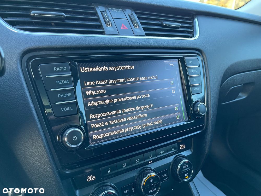 Skoda Octavia 2.0 TDI 4x4 DSG Scout - 24