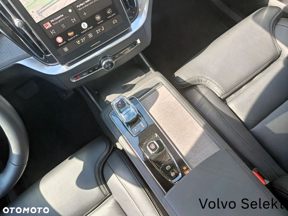 Volvo XC 90 - 26