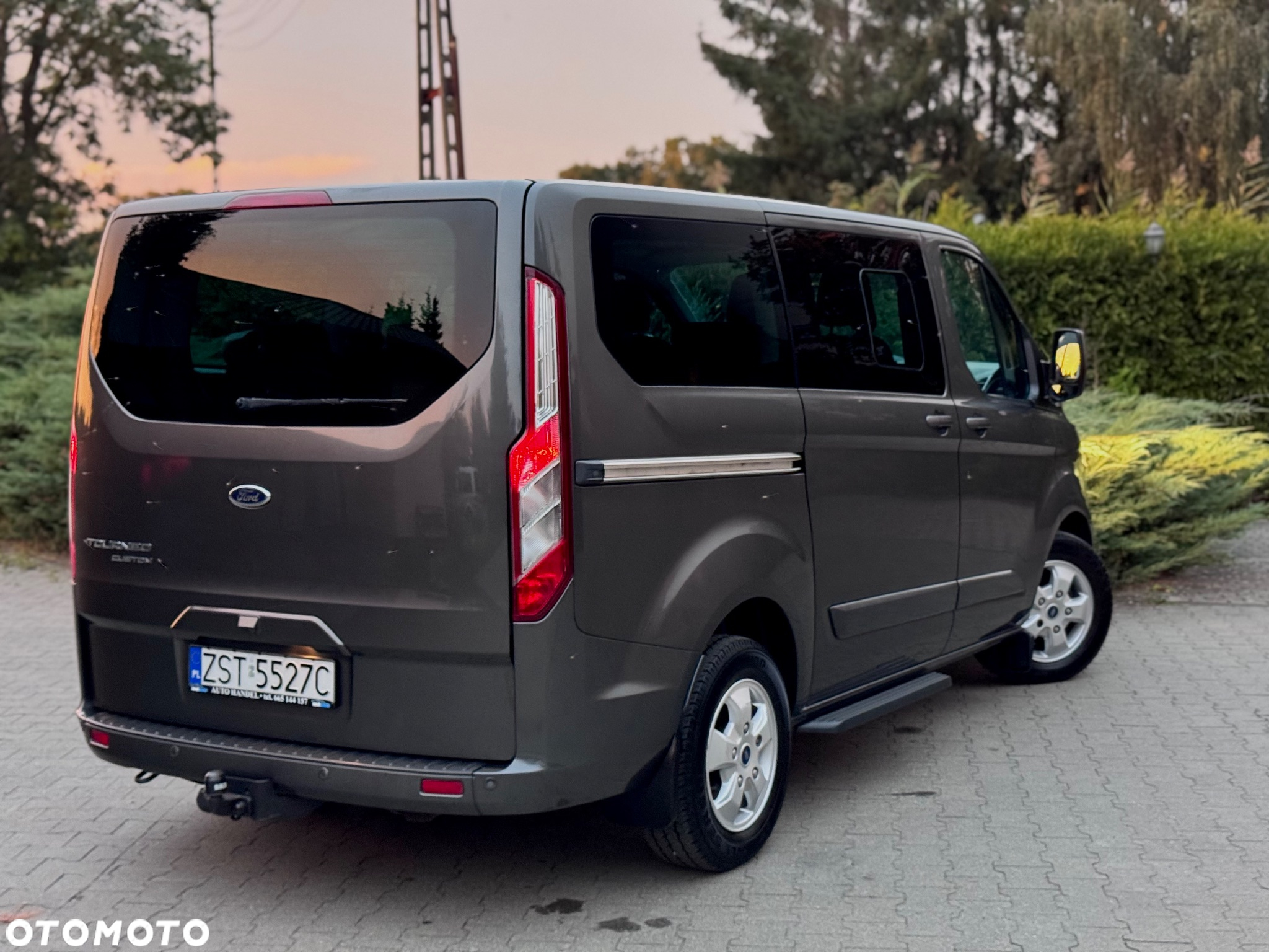 Ford Tourneo Custom 2.0 TDCi L1 Titanium - 18
