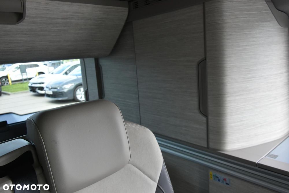 Volkswagen California - 25