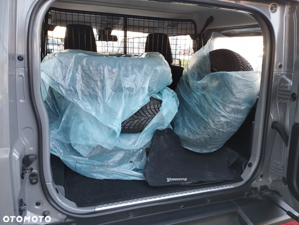 Suzuki Jimny 1.5 Pro - 32