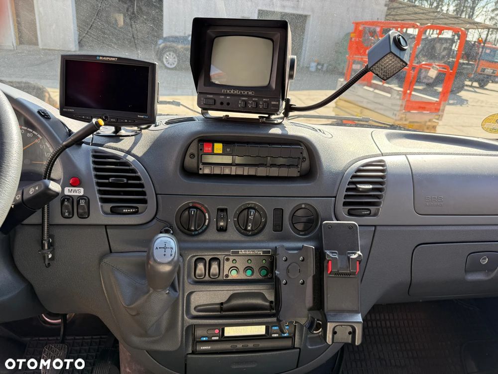 Mercedes-Benz sprinter 904 - 8
