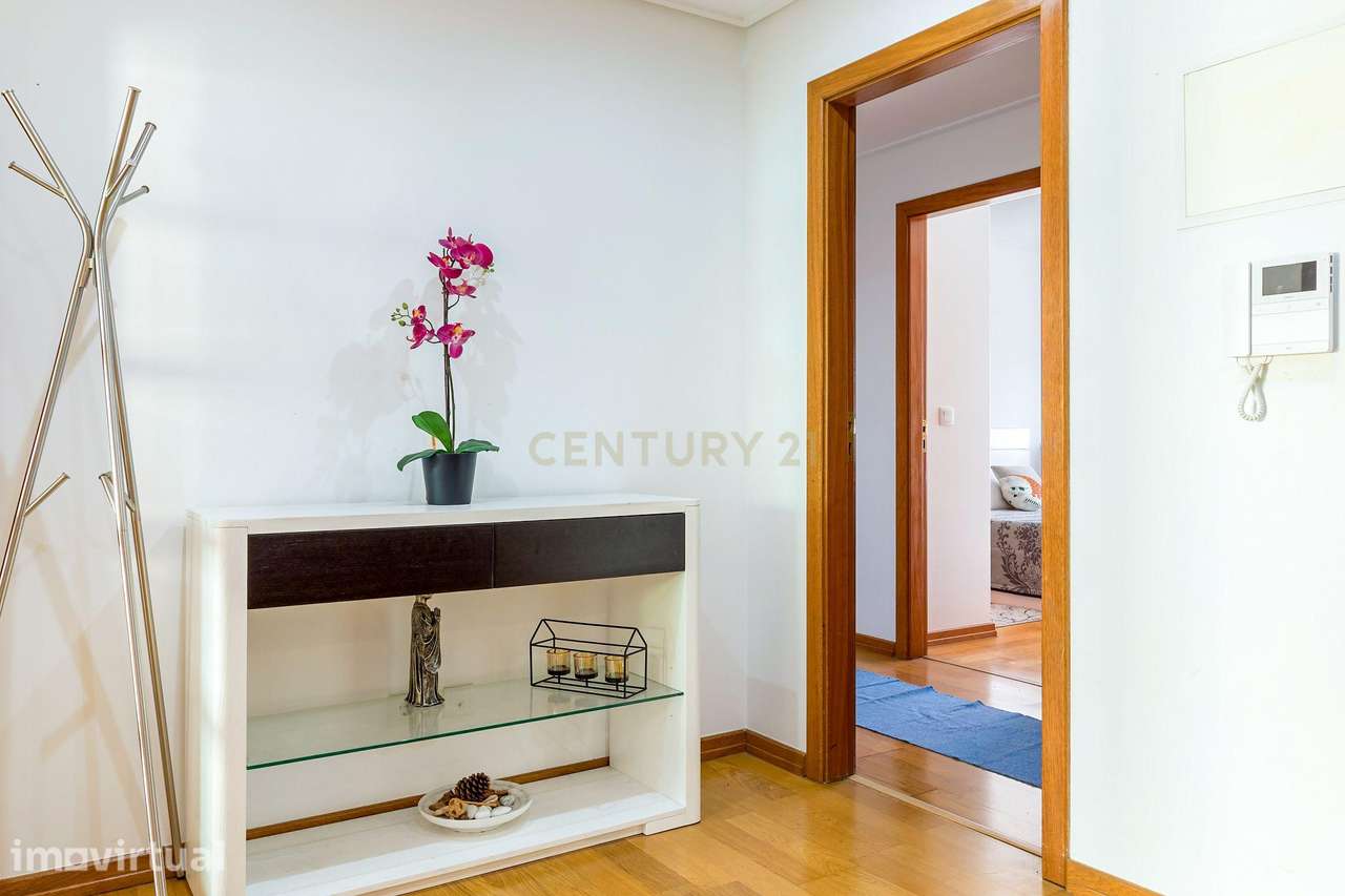 Apartamento T3 mobilado, equipado, com garagem, em Carnaxide, Oeiras. - Grande imagem: 3/29